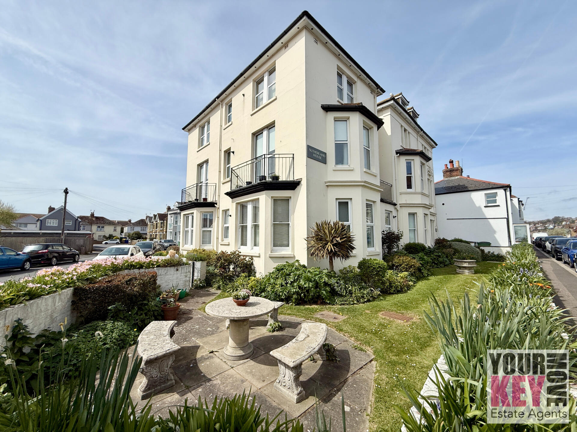 Your Key Move - Folkestone estate agents with expert local knowledge of surrounding areas, including Hythe, Hawkinge, Sandgate and Ashford.