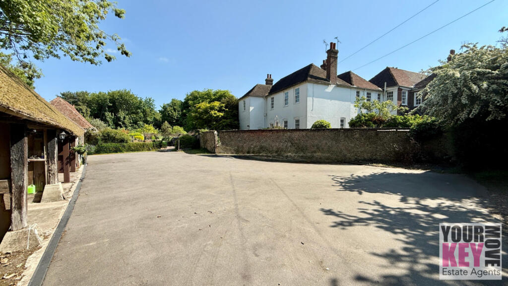 Otterpool Lane, Lympne, Hythe, Kent CT21 4LP